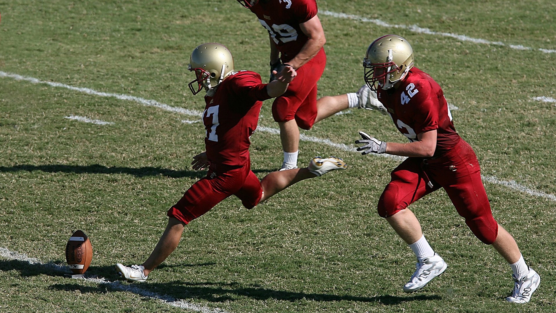 广场舞成为国家文化软实力的重要体现,广场舞文化现象